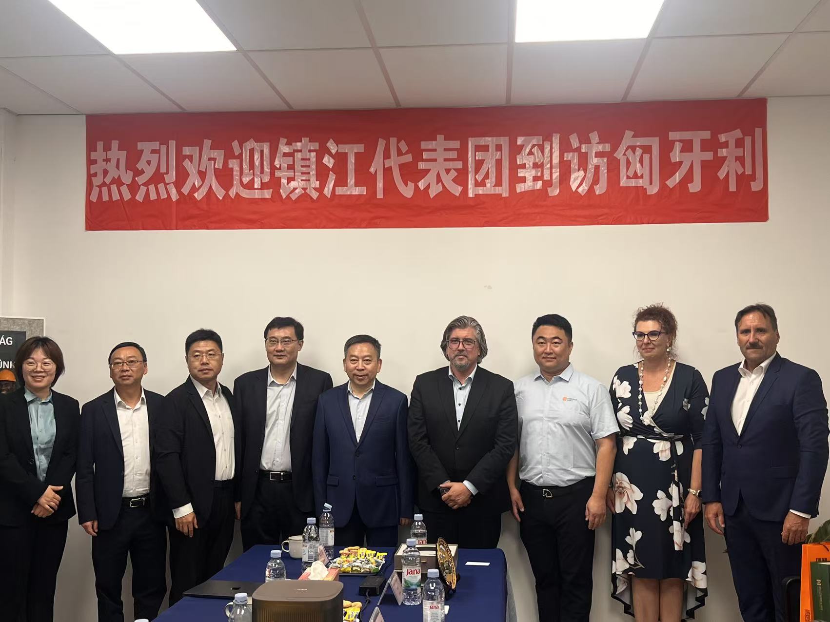 共筑中欧制造新高地！镇江市政府代表团到访加勒电气匈牙利工厂